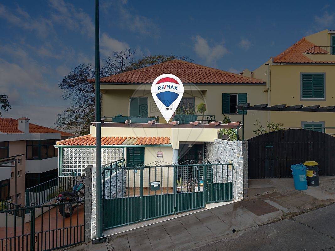 Apartamento T3 à venda em Funchal