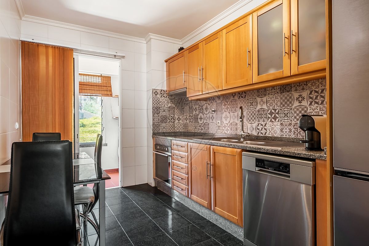 Apartamento T2 à venda em Caniço, Santa Cruz — foto 11