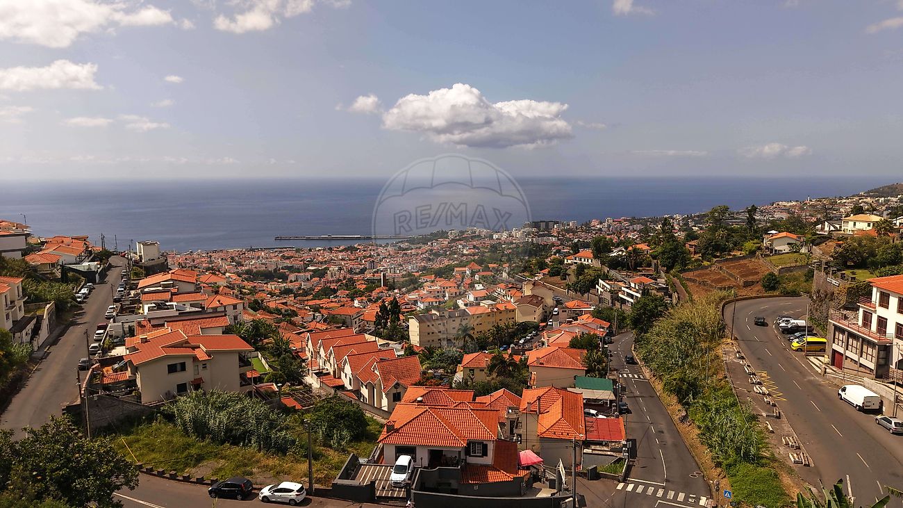 Apartamento T3 à venda em Funchal