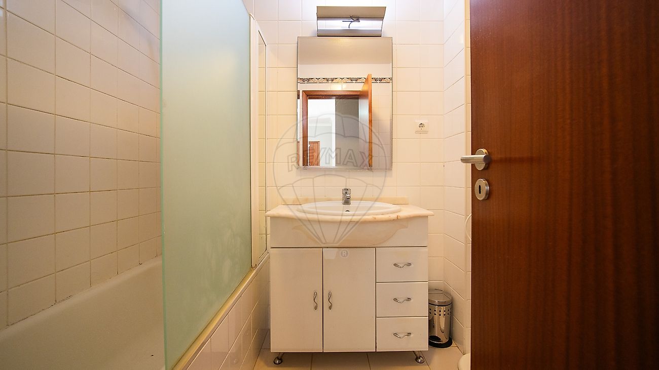 Apartamento T2 à venda em Caniço, Santa Cruz — foto 18