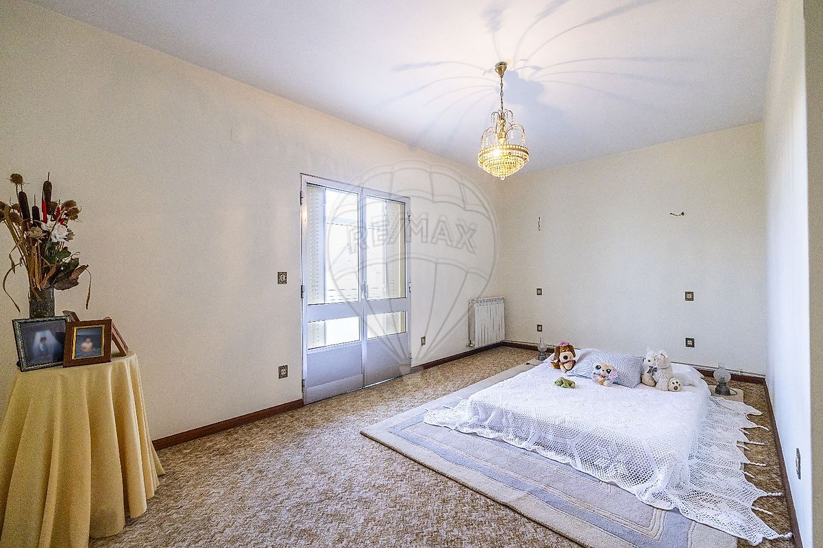listing 123531983-1 picture-0