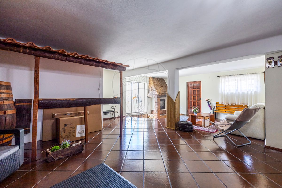 listing 123532011-4 picture-0