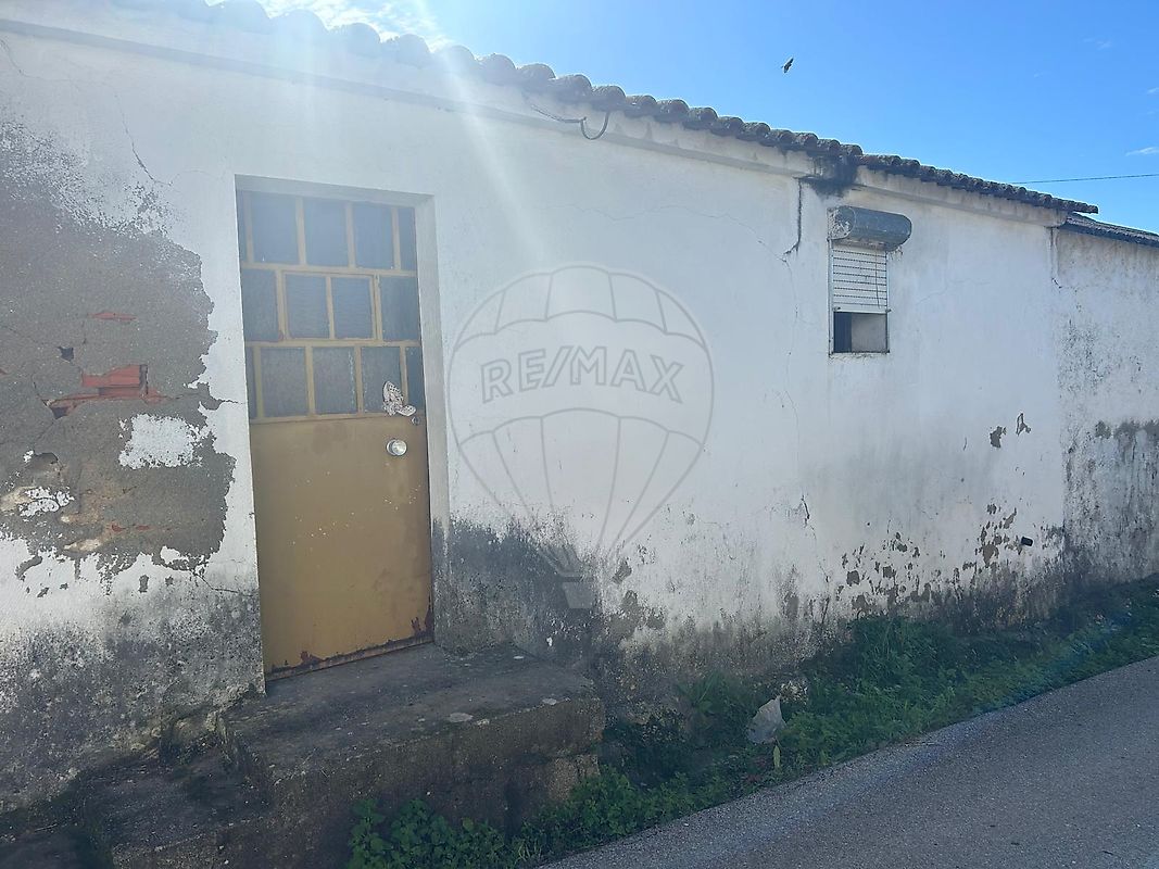 Moradia T2 para venda