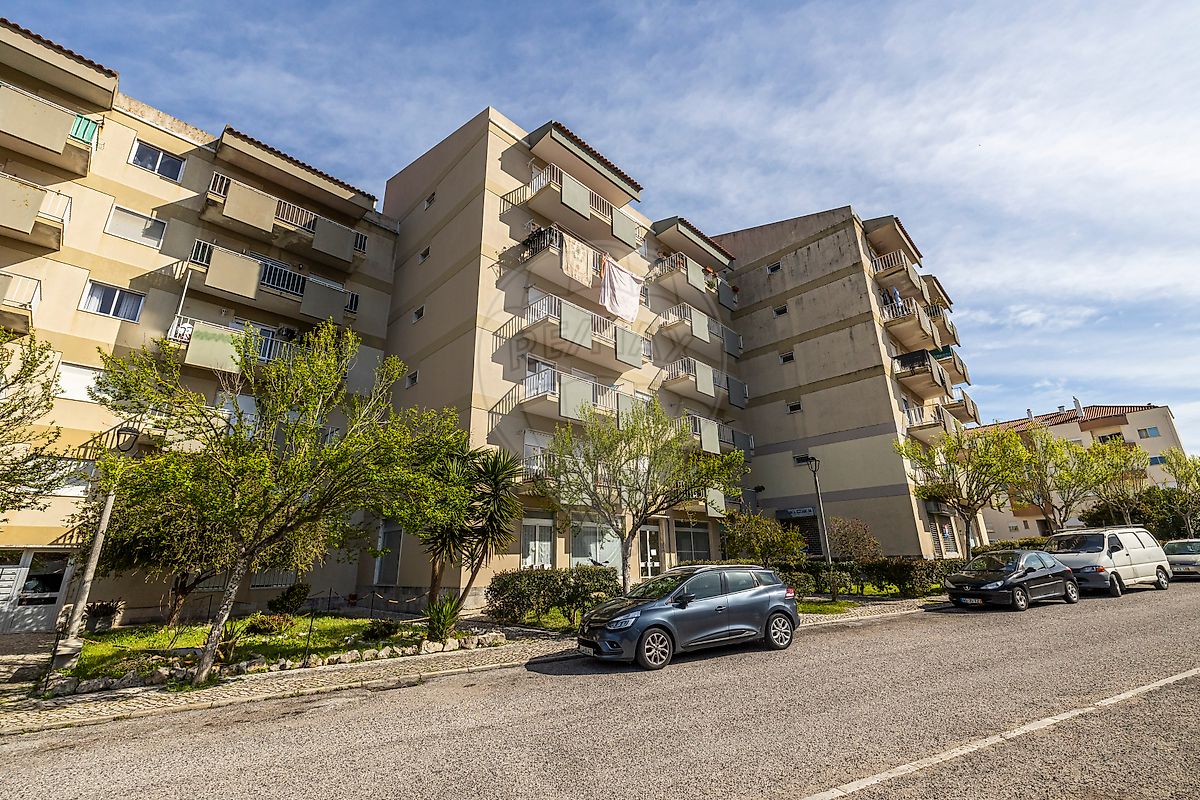 listing 123532009-38 picture-0