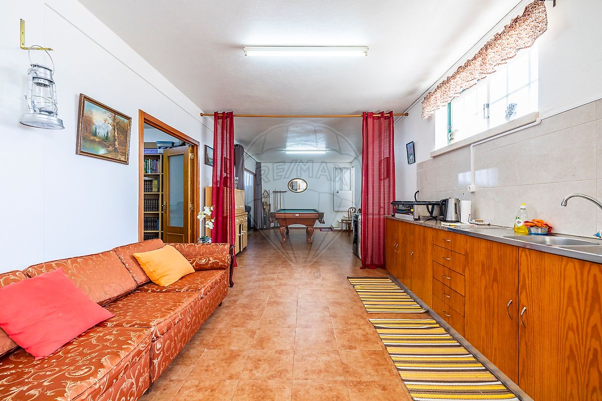 listing 123532009-39 picture-0
