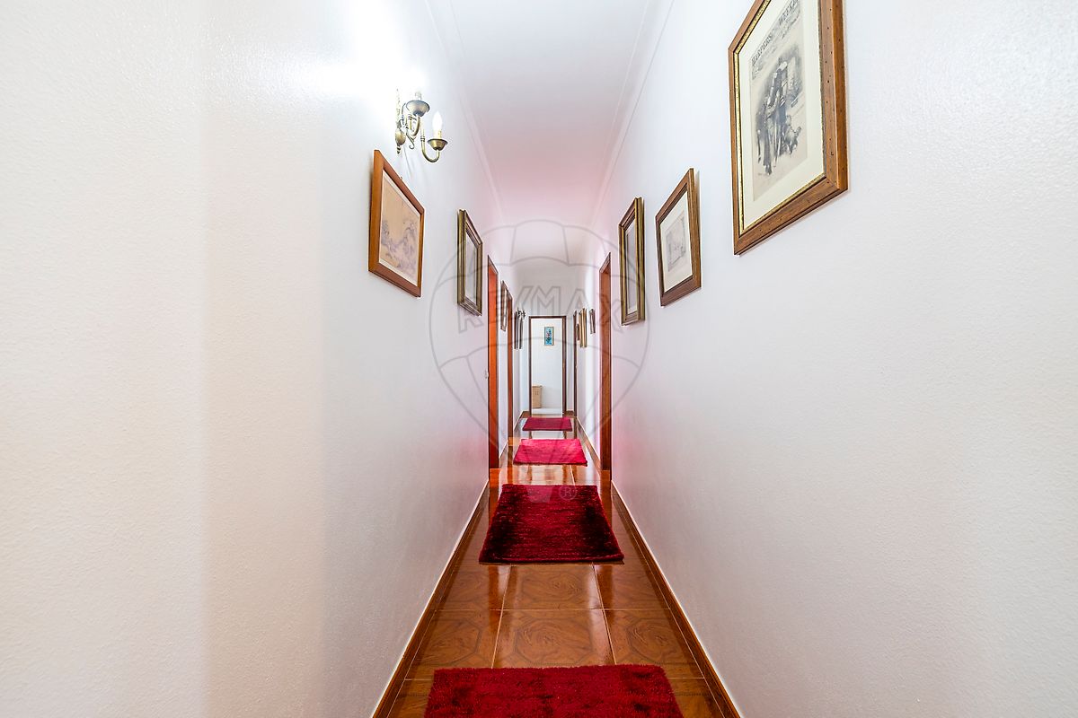 listing 123532009-39 picture-0
