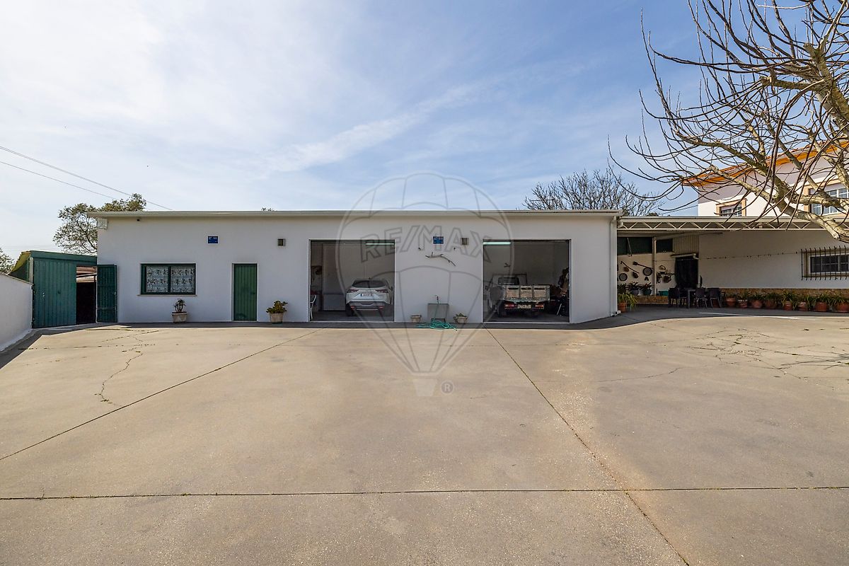 listing 123532009-39 picture-0