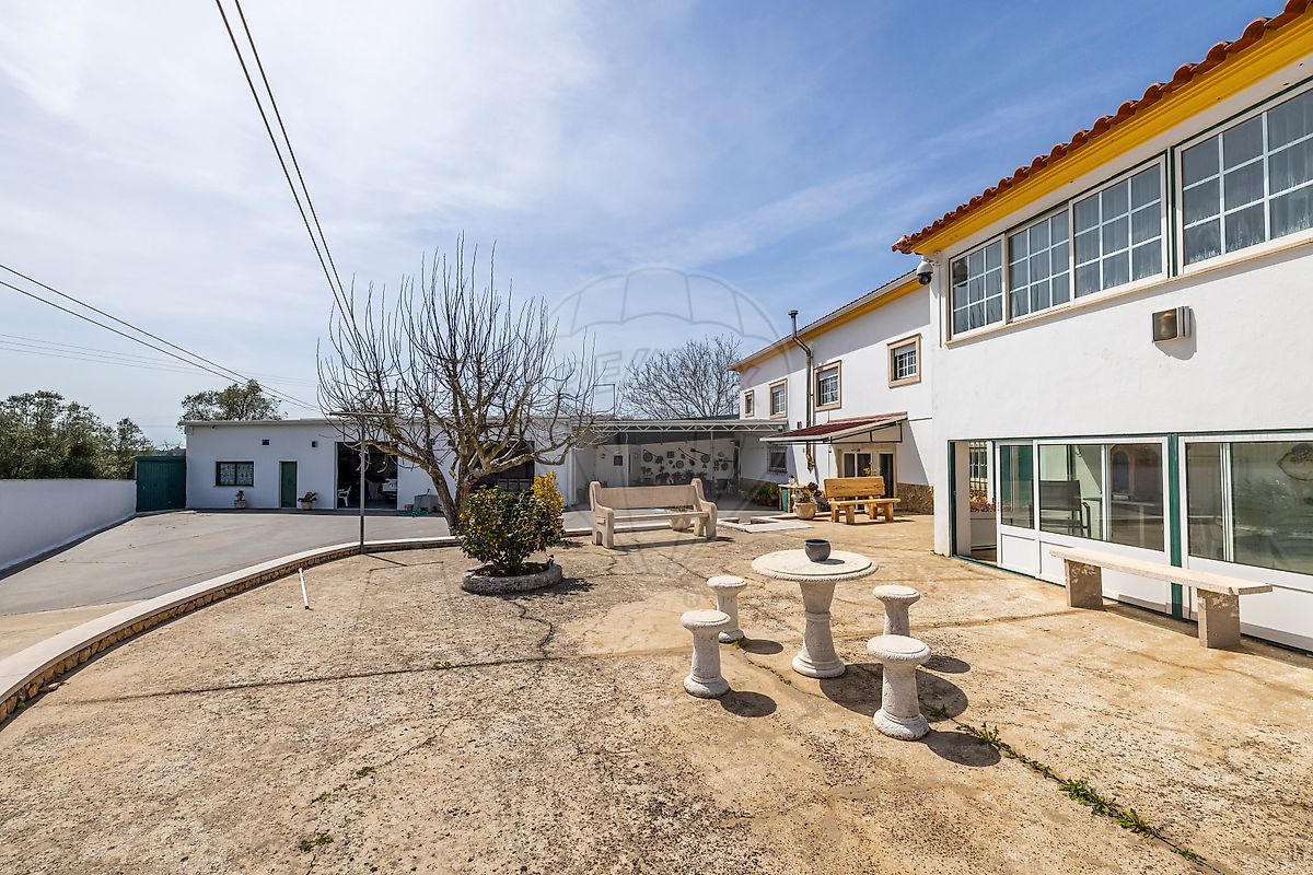 listing 123532009-39 picture-0