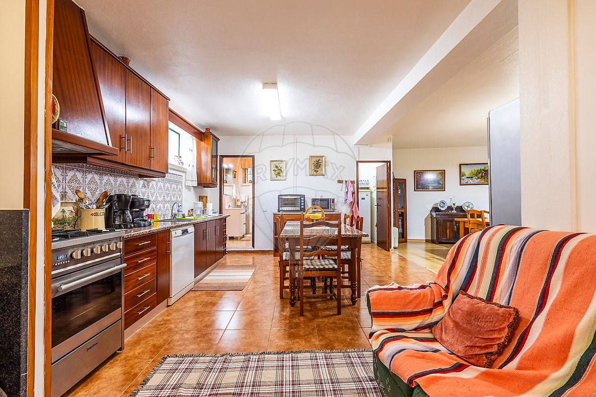 listing 123532009-39 picture-0