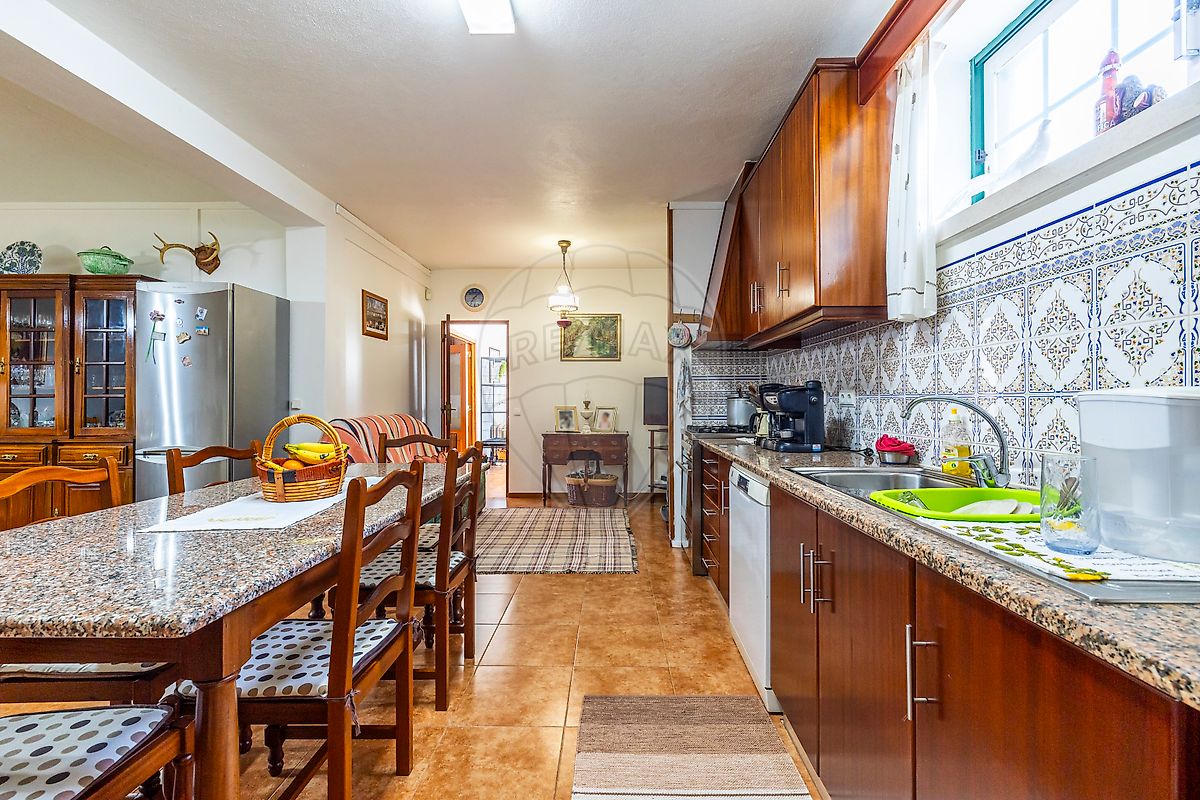 listing 123532009-39 picture-0