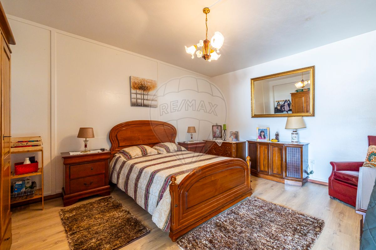 listing 123532009-39 picture-0