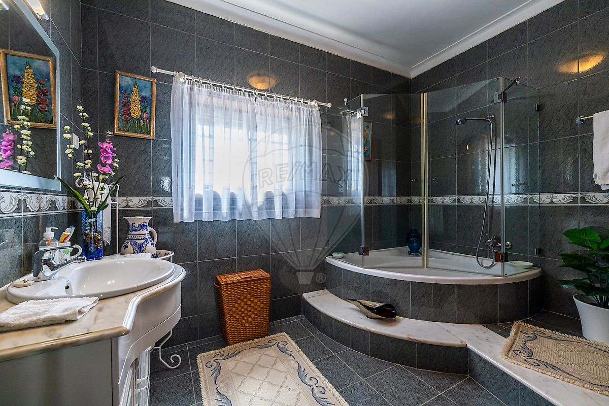 listing 123532009-39 picture-0