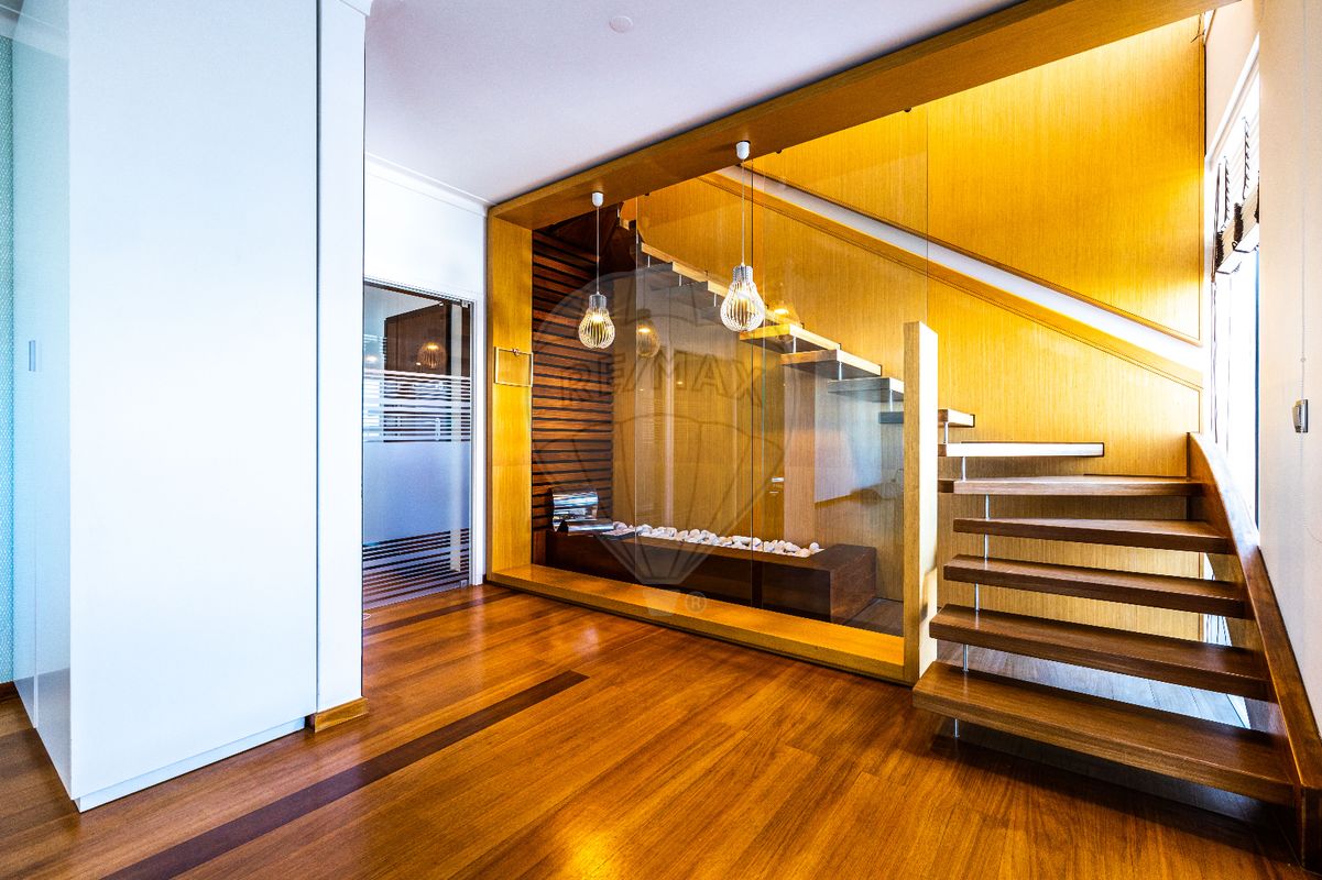 Apartamento T4 para venda