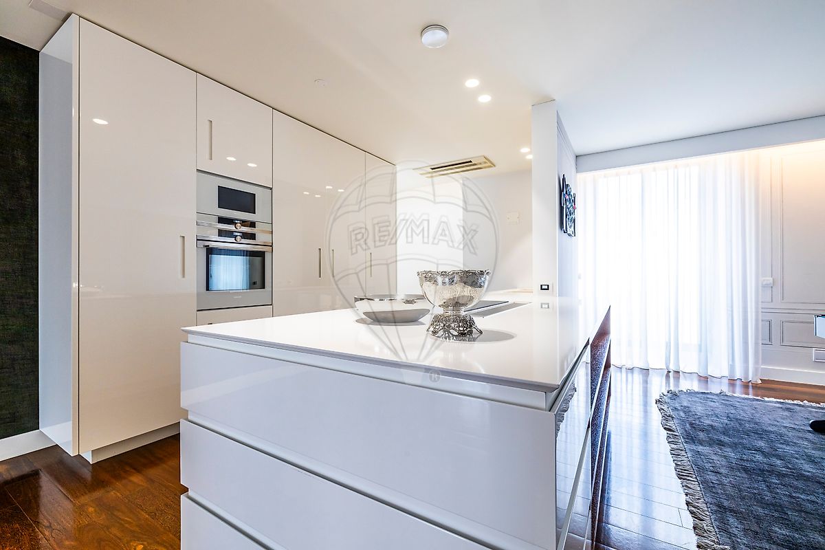 listing 123531002-1919 picture-0