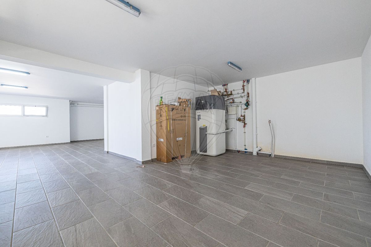 listing 123531094-220 picture-0