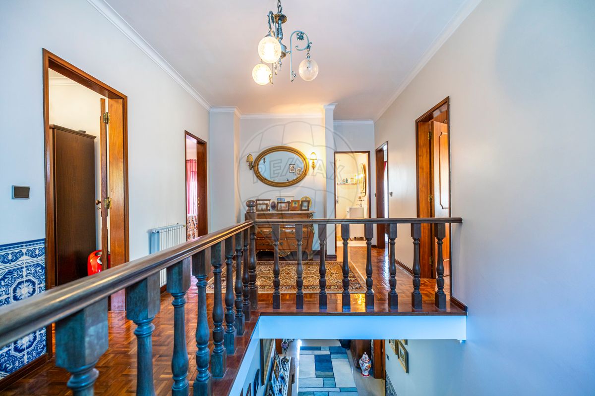 listing 123532009-48 picture-0
