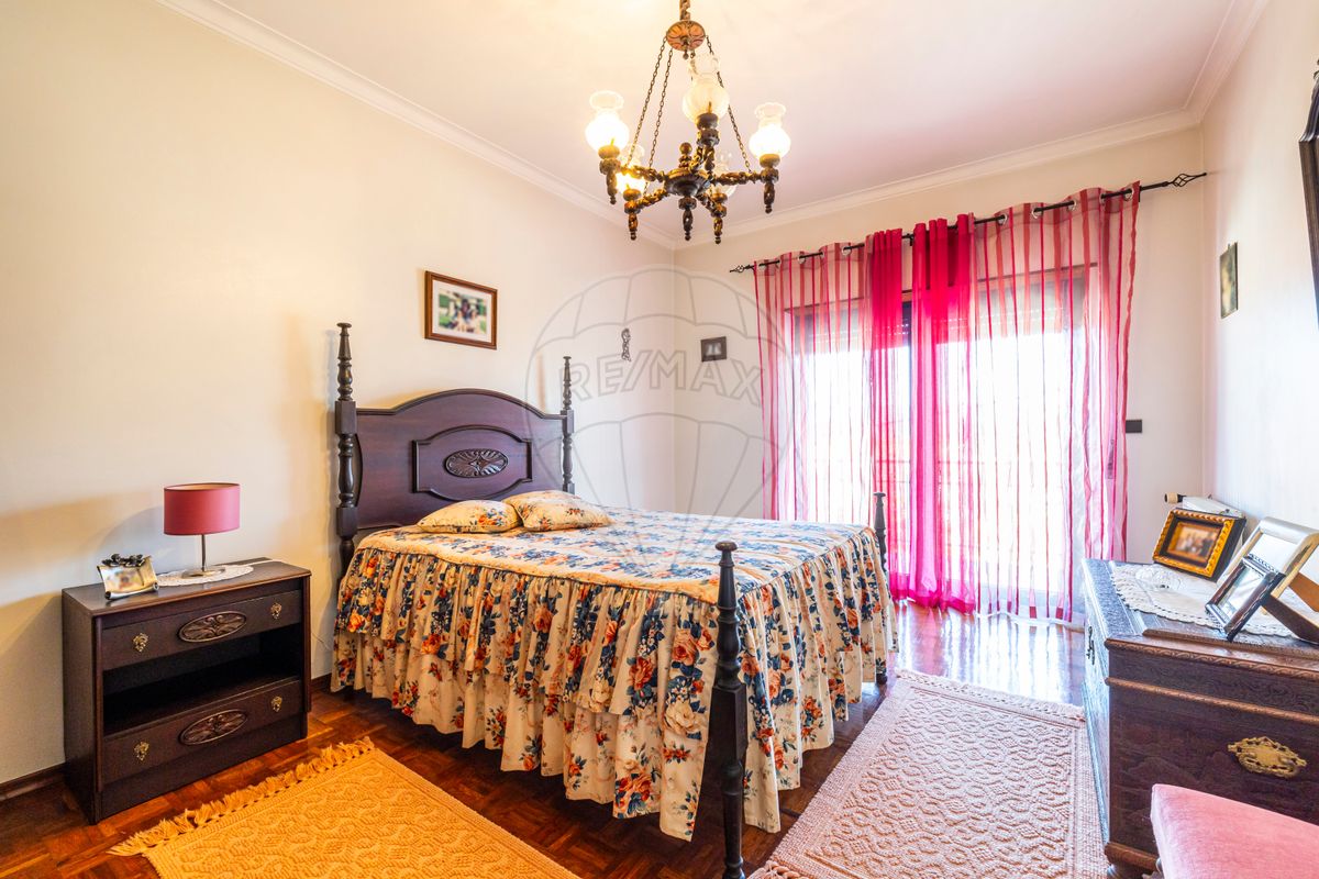 listing 123532009-48 picture-0