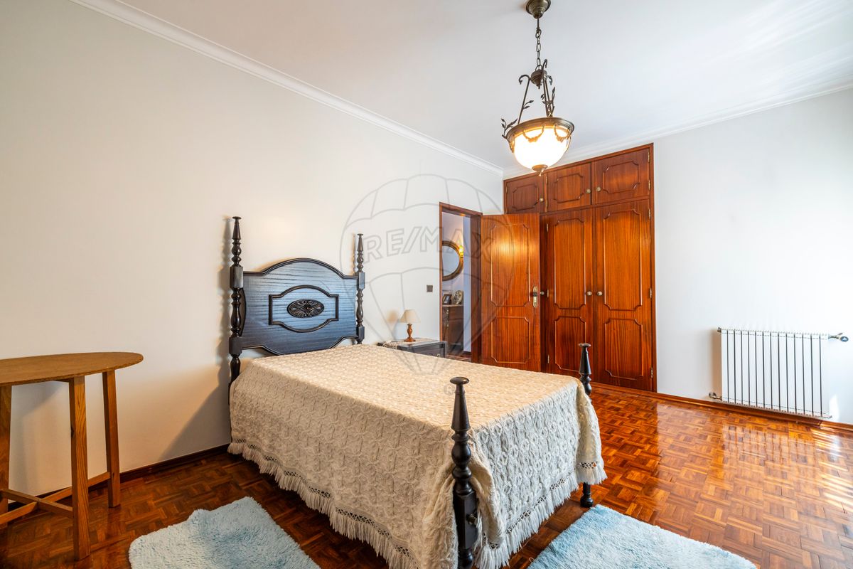 listing 123532009-48 picture-0