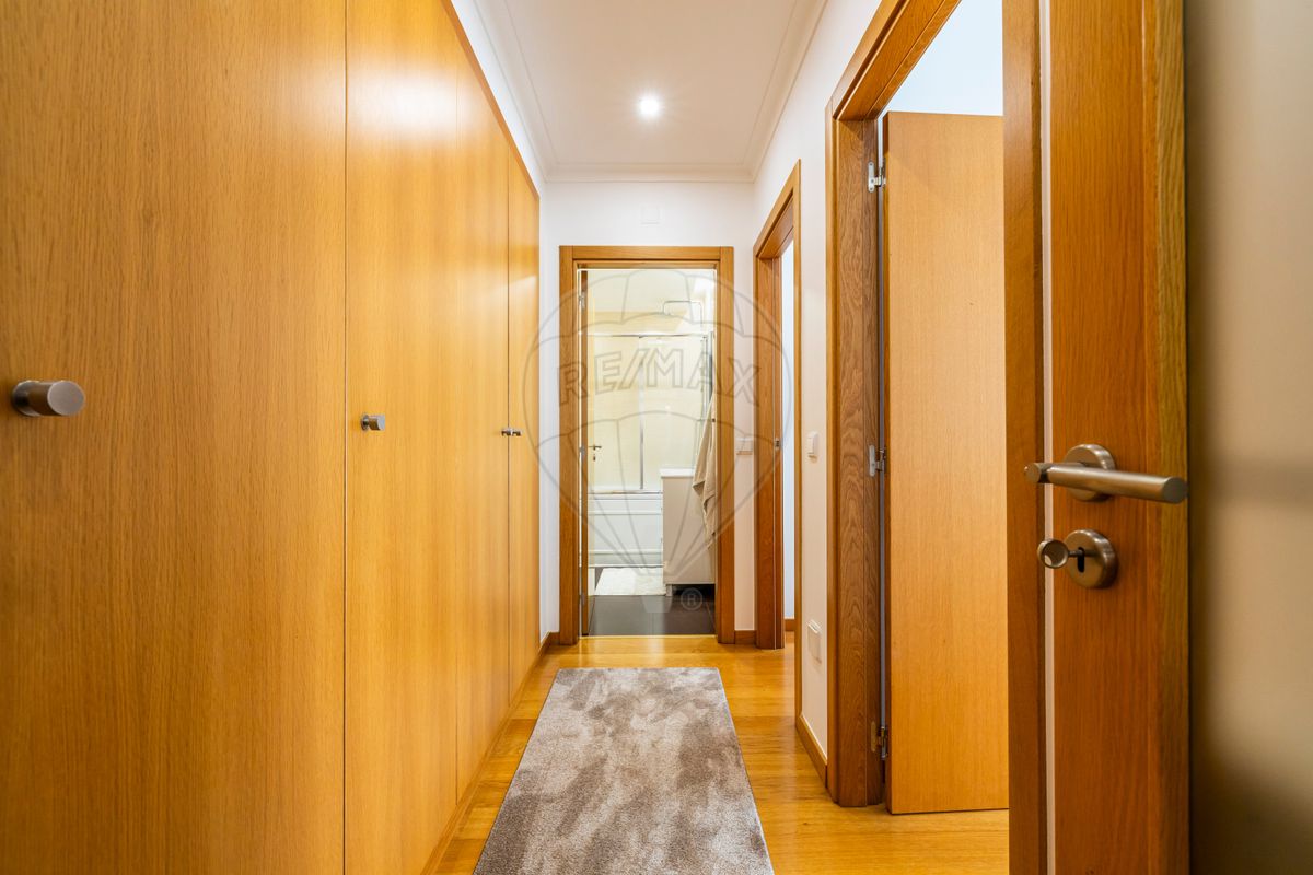 listing 123532009-52 picture-0