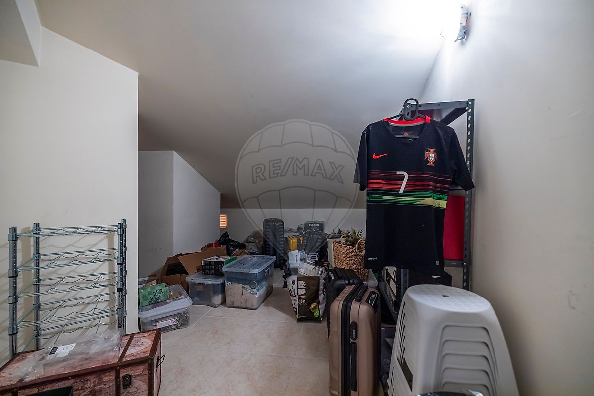 listing 123532009-52 picture-0