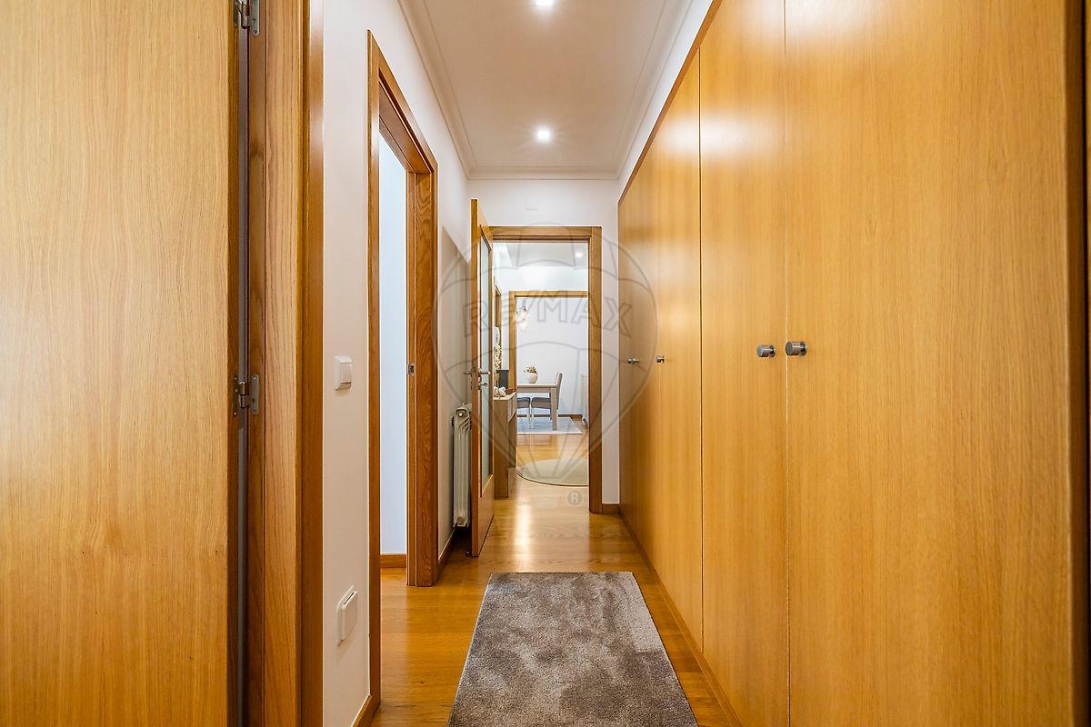 listing 123532009-52 picture-0