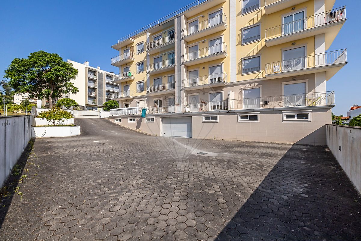 listing 123532009-52 picture-0