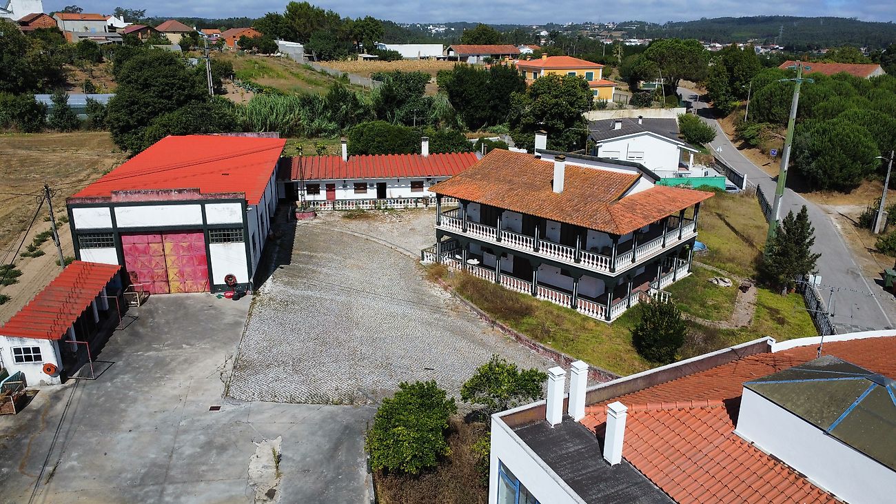 Moradia T4 para venda