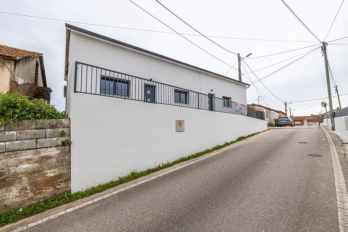 Apartamento T5 à venda em Leiria