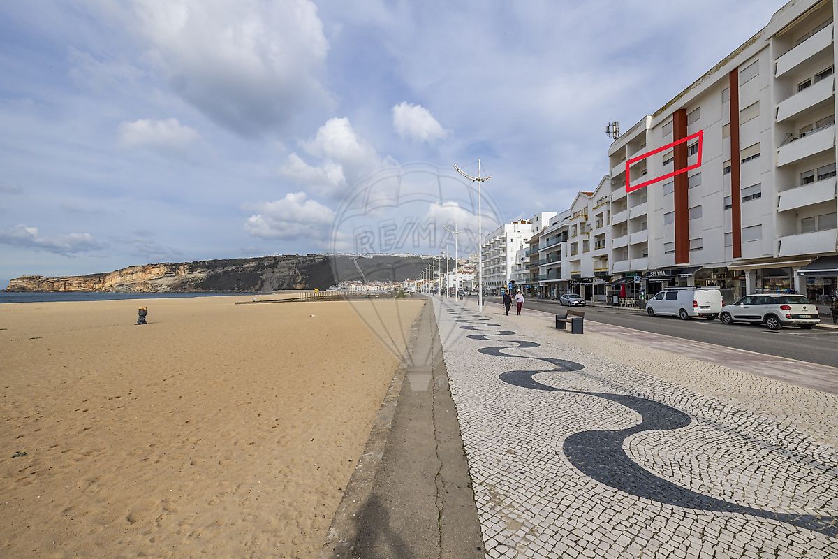 Apartamento T2 à venda em Nazaré