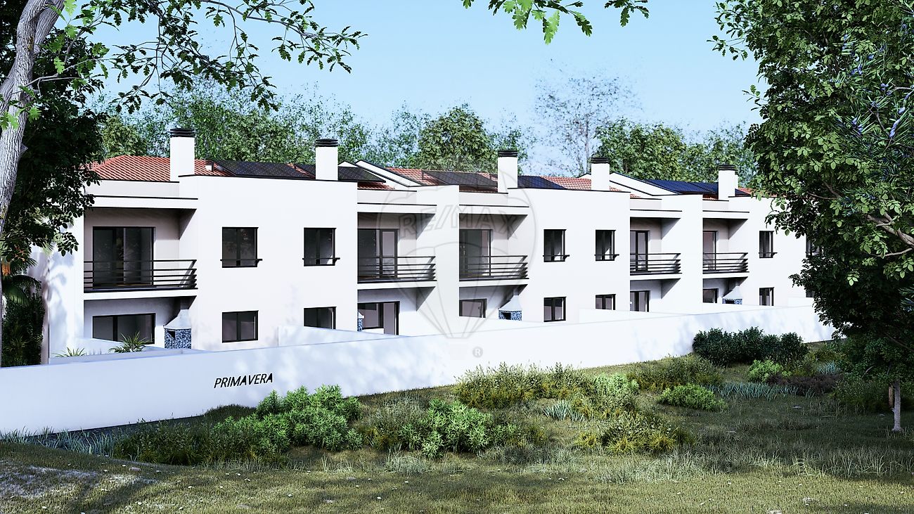 Moradia T4 para venda