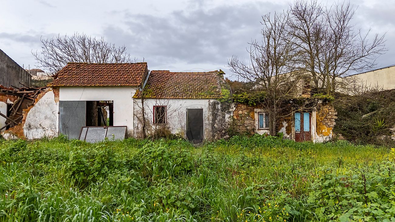 Moradia - Arrimal e Mendiga, Porto de Mós, Leiria