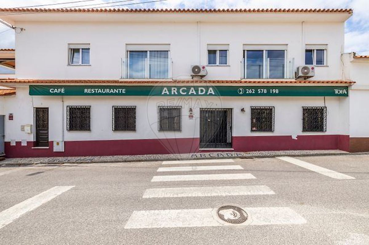 Apartamento T3 à venda em Nazaré