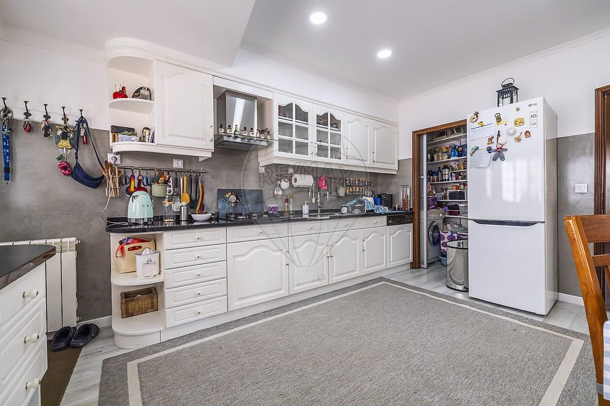 Apartamento T4 à venda em Valado dos Frades, Nazaré — foto 19