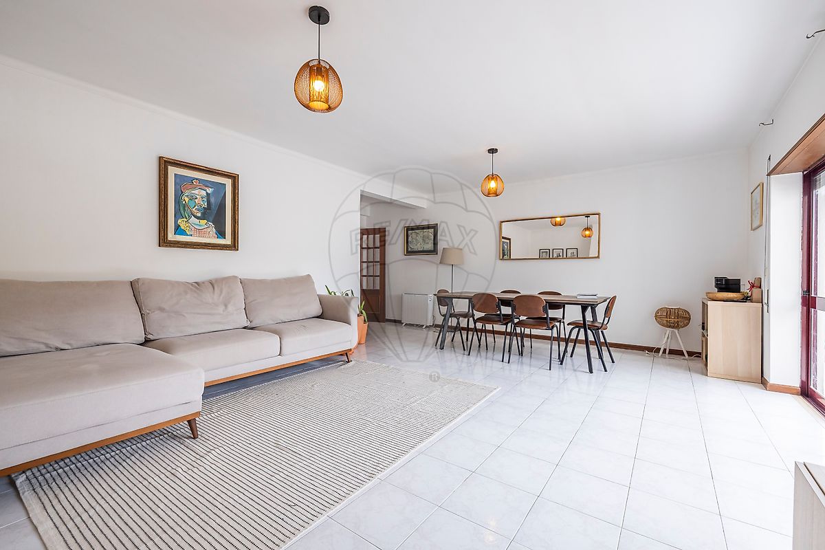 Apartamento T2 à venda em Alcobaça