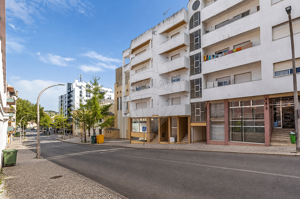 Apartamento - Alcobaça e Vestiaria, Alcobaça, Leiria