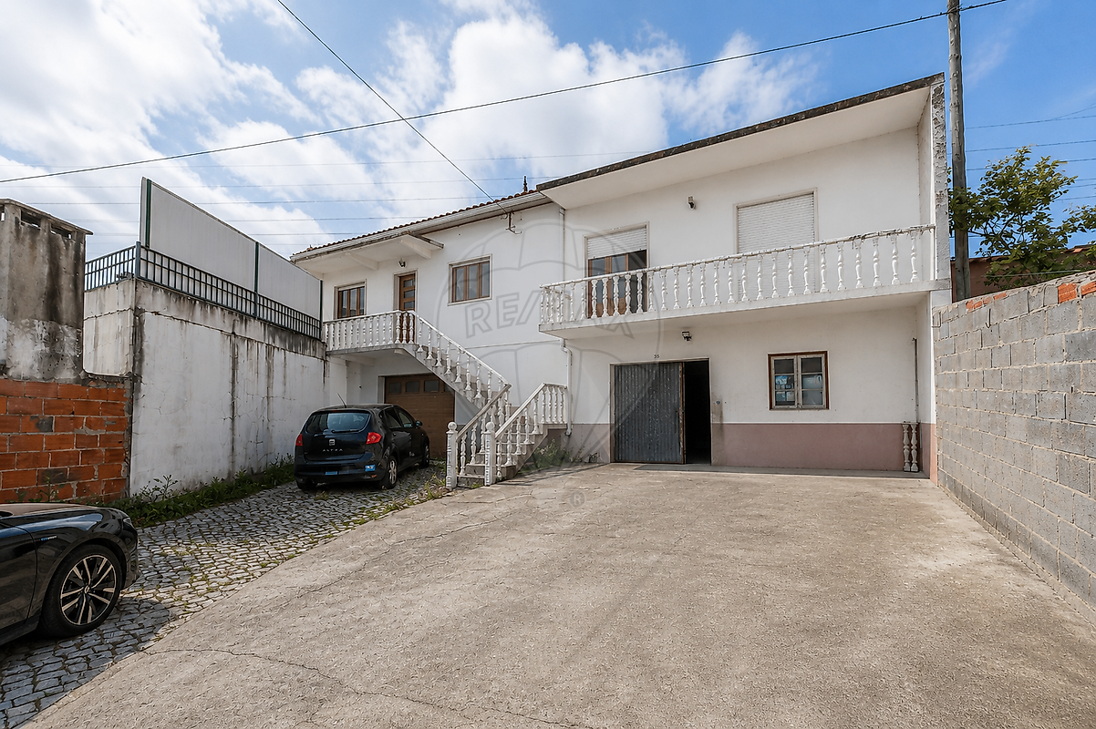 Moradia T4 à venda em Leiria