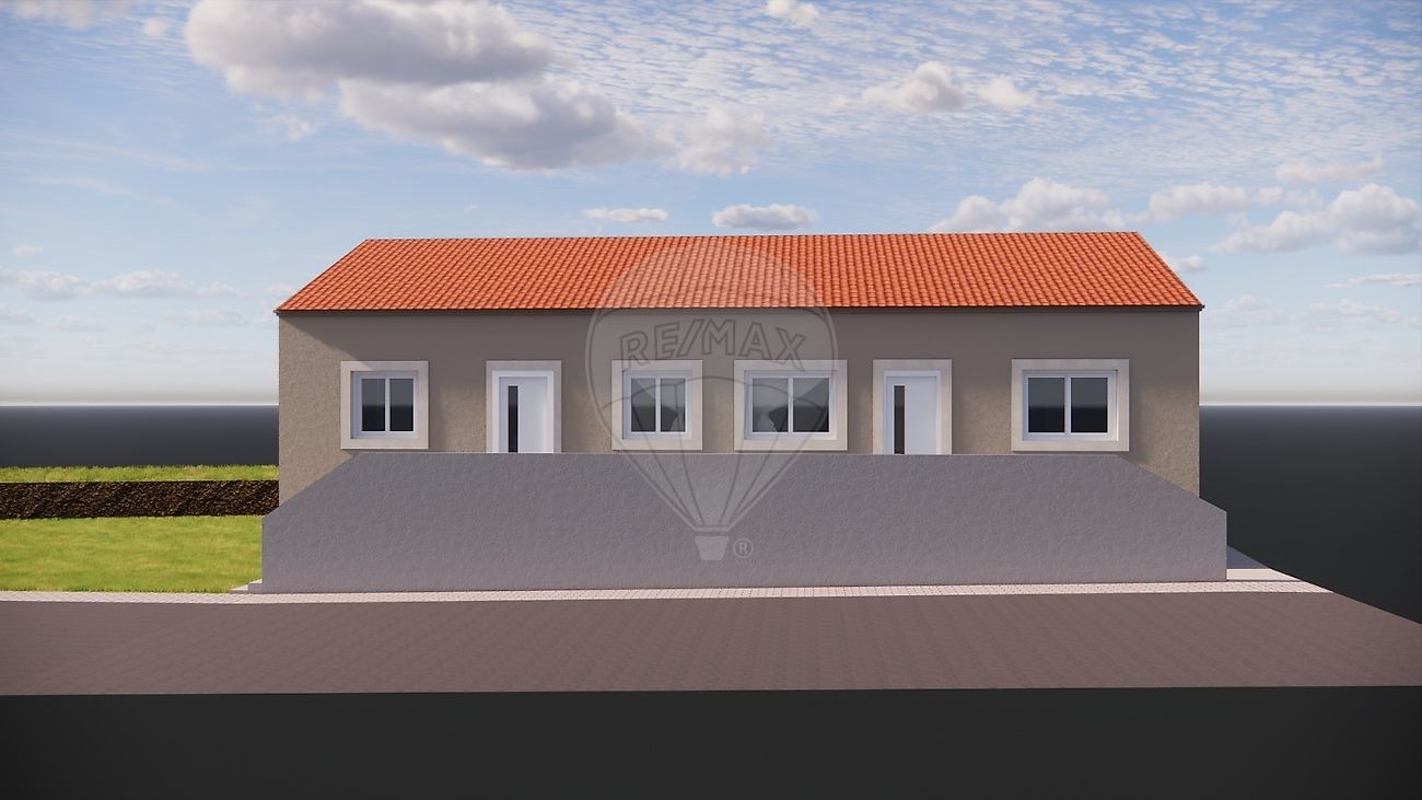 Moradia T2 à venda em Alcobaça