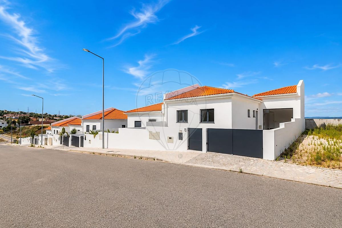 Moradia T2 à venda em Golpilheira, Batalha — foto 25