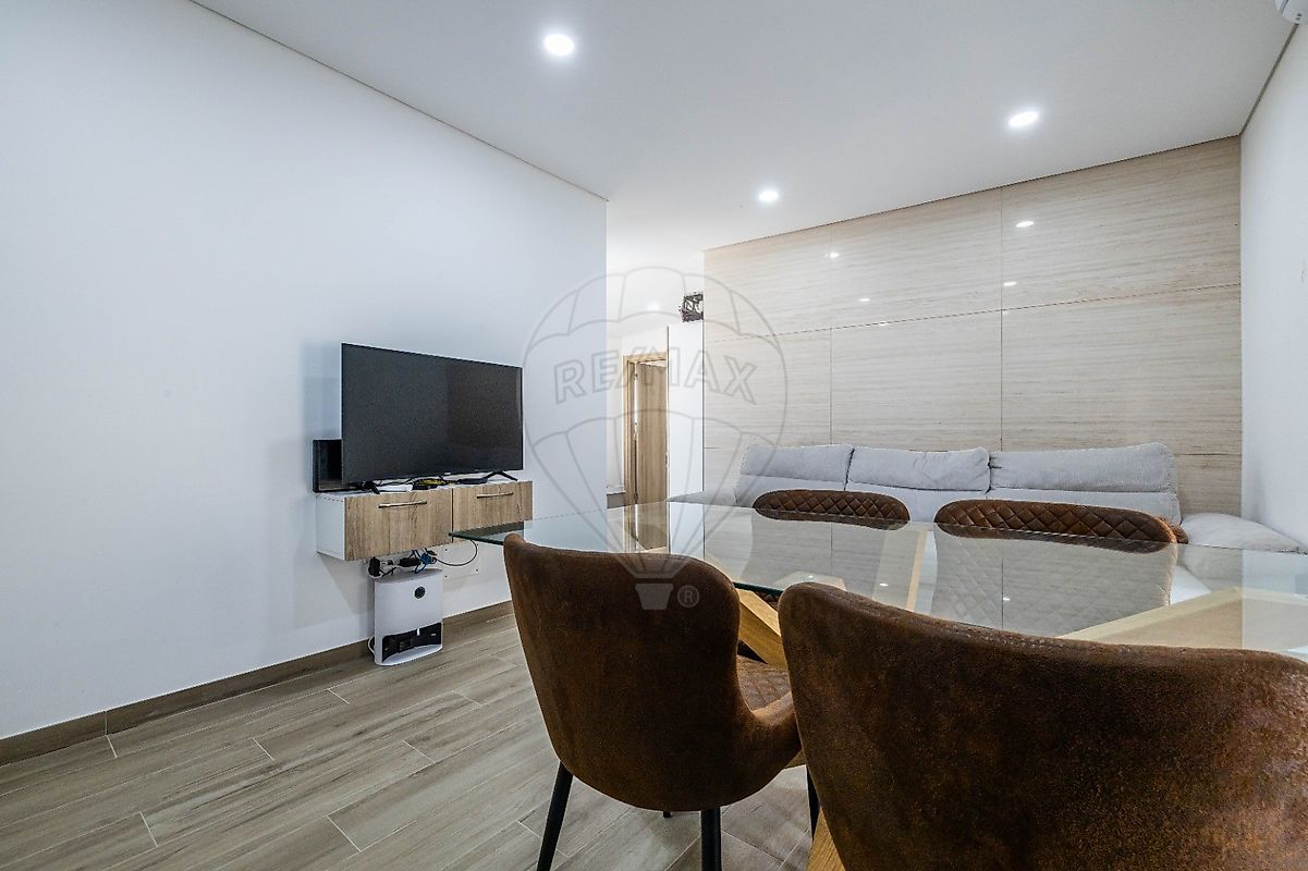 Moradia T1 - Serro Ventoso, Porto de Mós, Leiria