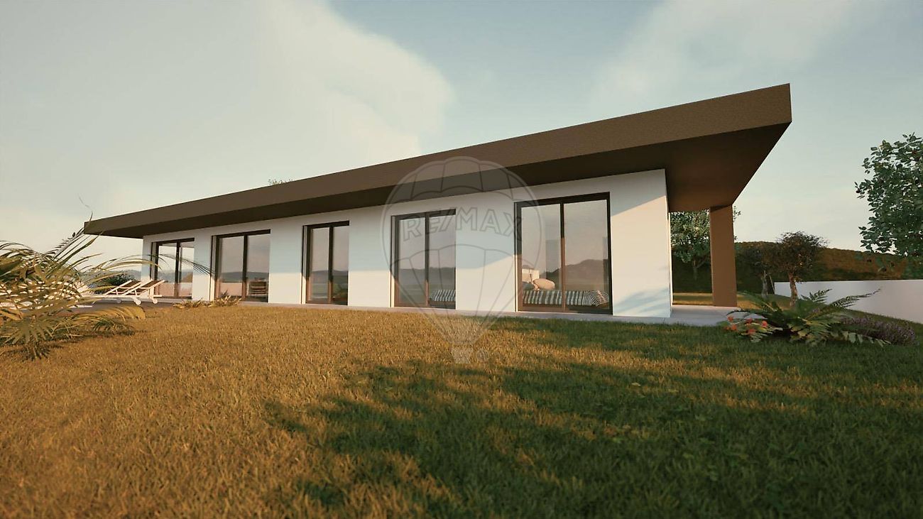 Apartamento T3 à venda em Alcobaça