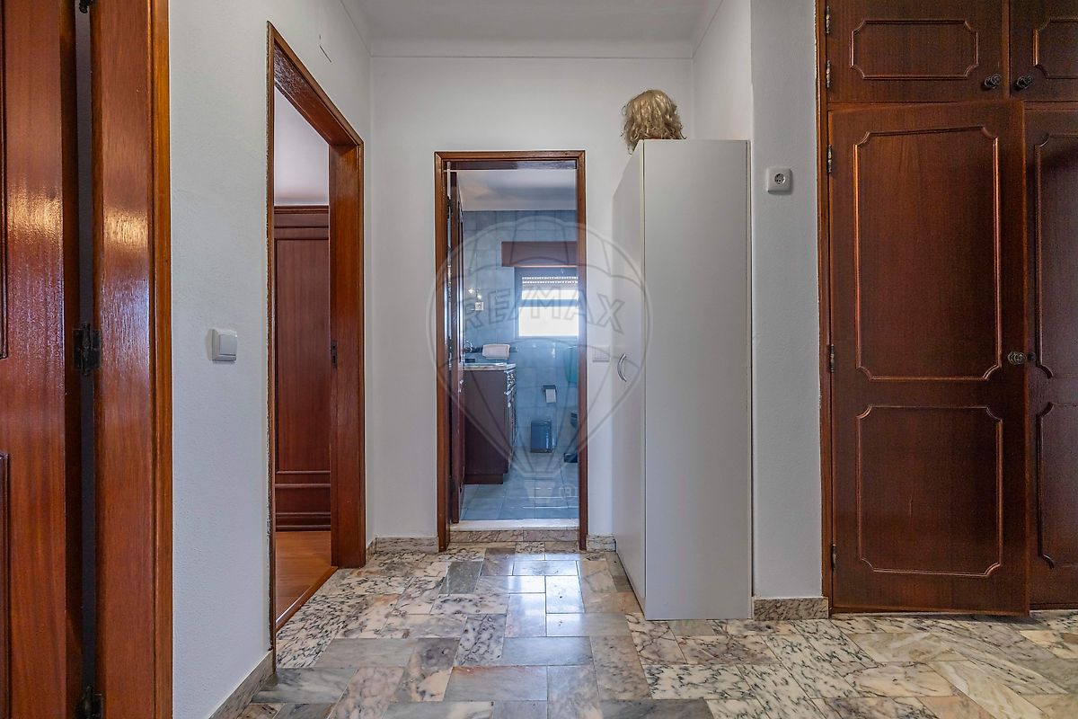 Moradia T6+ à venda em Milagres, Leiria — foto 25
