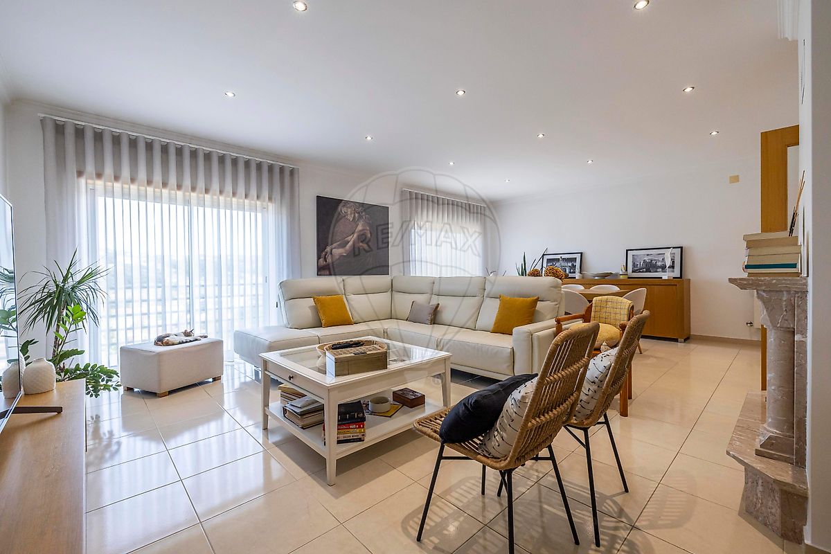 Moradia T4 - Batalha, Batalha, Leiria