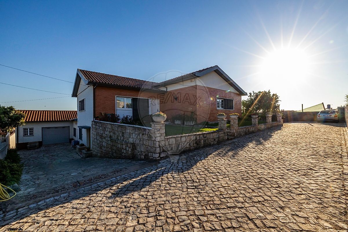 Moradia T4 à venda em Leiria