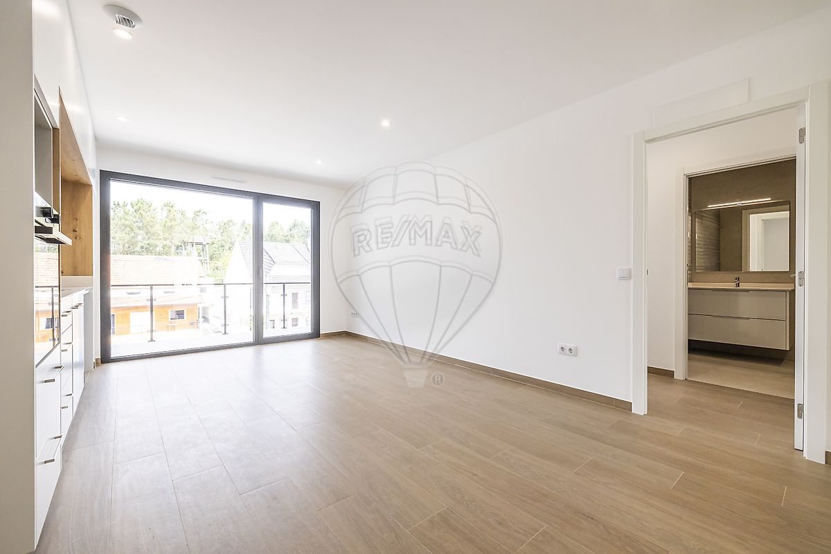 Apartamento T1 para arrendar em Leiria
