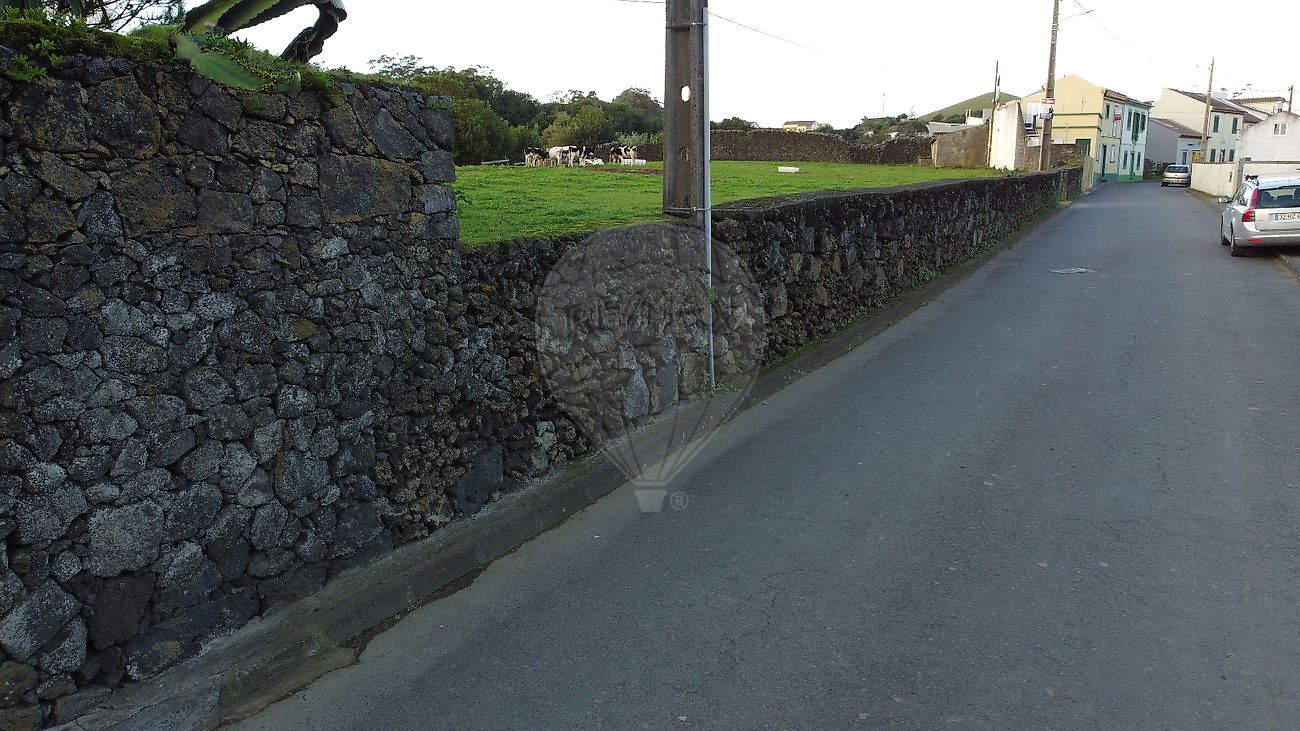 Land for sale in Lagoa (Açores), Portugal — €280,000
