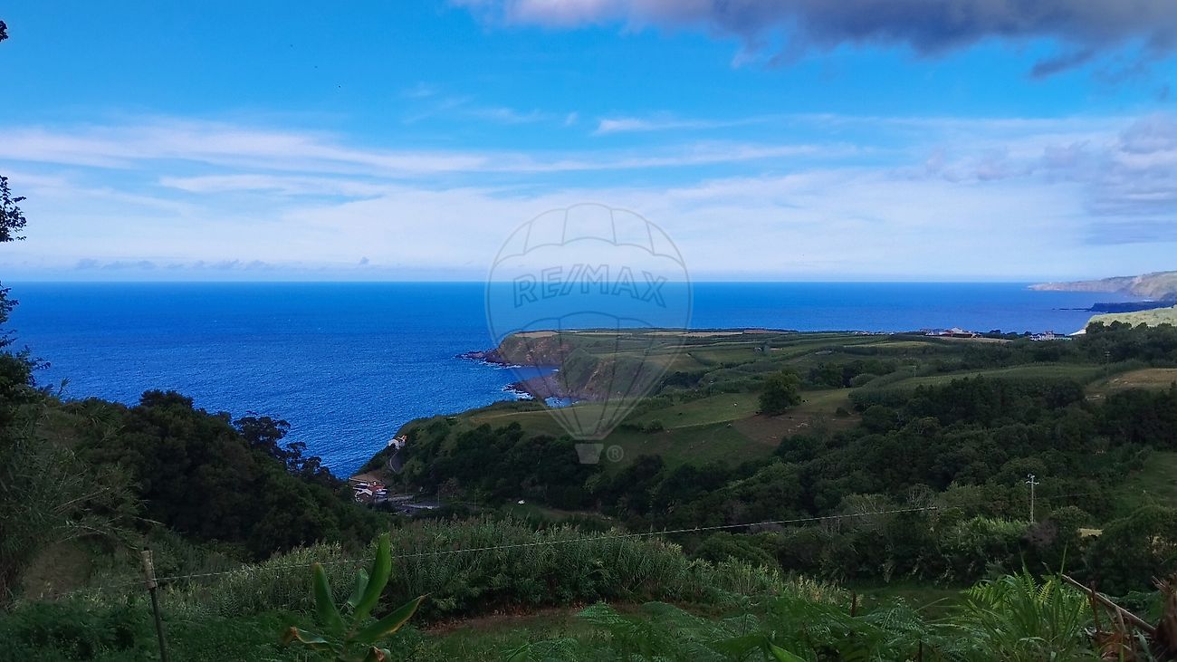 Terreno à venda em Ribeira Grande