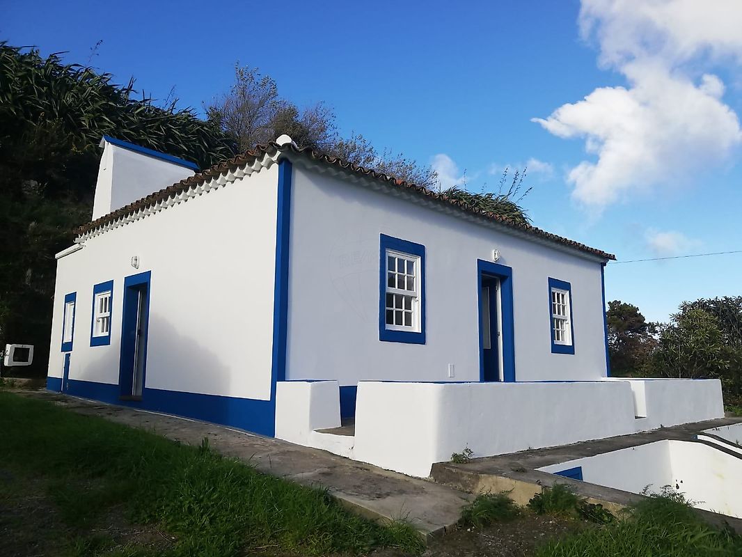 Moradia T1 à venda em Vila do Porto