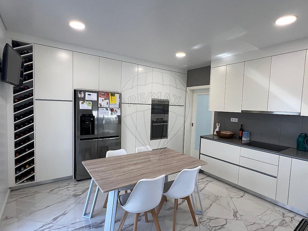 listing 123541140-44 picture-0