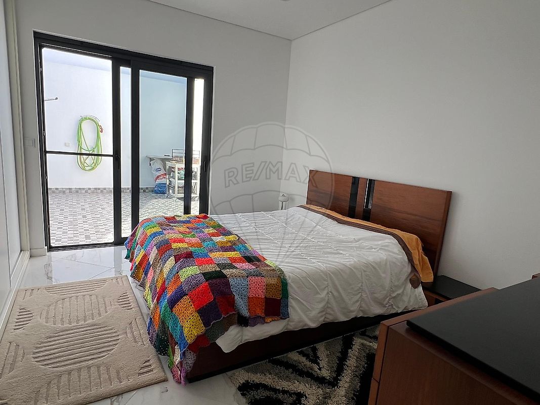 listing 123541140-44 picture-0