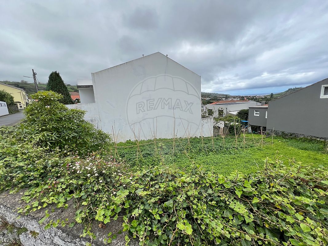 Land for sale in Ponta Delgada, Portugal — €70,000